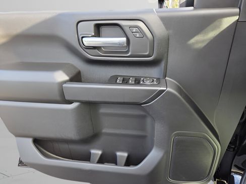 New 2026 Chevrolet Silverado 2500 Custom w/ Custom Value Package image 20