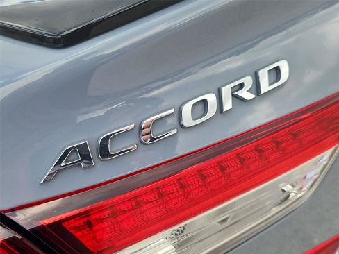 Used 2022 Honda Accord Sport image 29