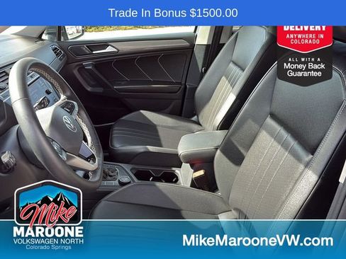Used 2024 Volkswagen Tiguan SE image 11
