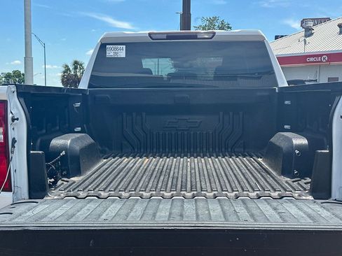 Used 2021 Chevrolet Silverado 1500 Custom RWD image 18