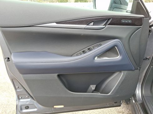 New 2026 INFINITI QX60 Sport image 9