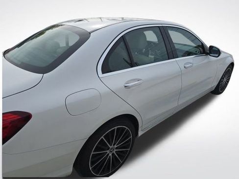 Used 2021 Mercedes-Benz C 300 Sedan image 3