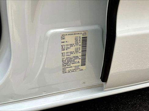 Used 2021 Nissan Frontier SV w/ Midnight Edition Floor Mats AWD/4WD image 22