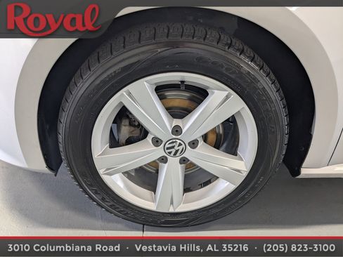 Used 2013 Volkswagen Passat 2.5 SE FWD image 23