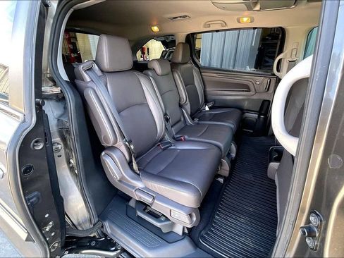 Used 2021 Honda Odyssey Touring image 27