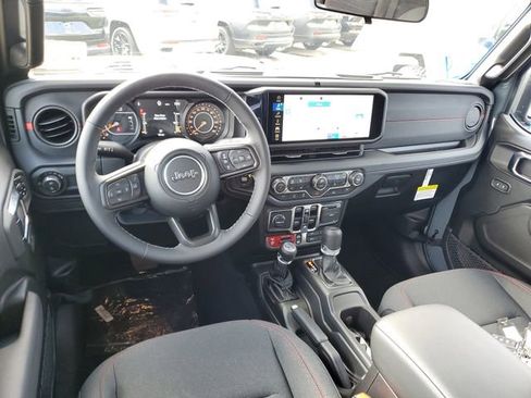New 2025 Jeep Gladiator Rubicon w/ Convenience Group image 6