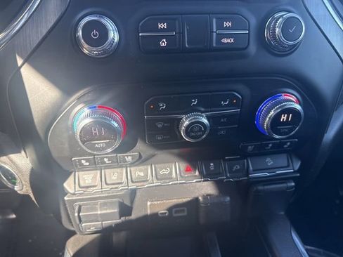 Used 2022 GMC Sierra 2500 Denali image 23