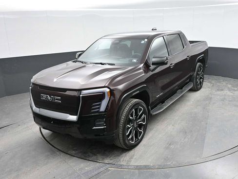 New 2025 GMC Sierra EV Denali image 36