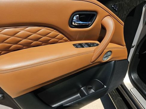 Used 2023 INFINITI QX80 Sensory w/ Cargo Package image 23