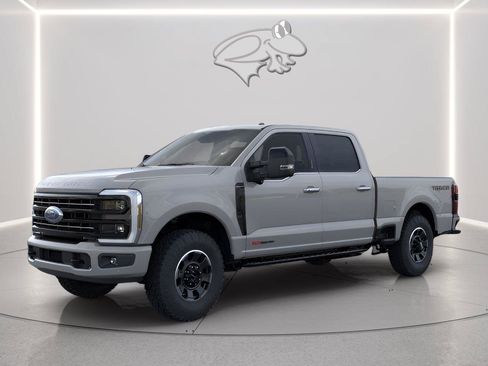 New 2026 Ford F350 Platinum w/ Tremor Off-Road Package AWD/4WD image 2
