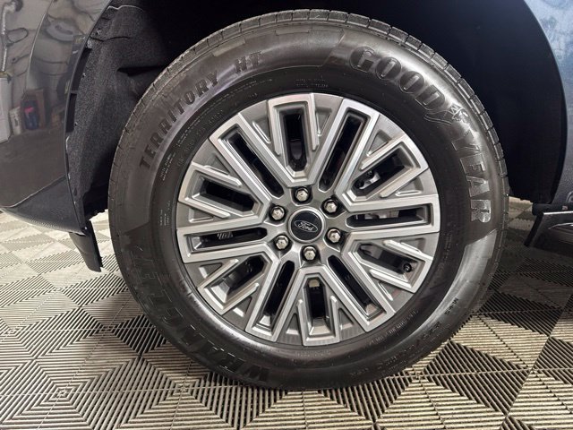 Used 2026 Ford Expedition Max Platinum AWD/4WD image 10