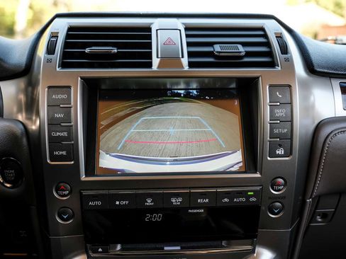 Used 2018 Lexus GX 460 Premium AWD/4WD image 21