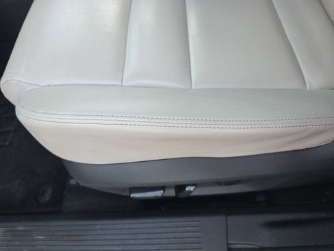 Used 2023 Nissan Rogue SL w/ SL Premium Package image 14