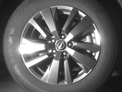 Used 2025 Nissan Pathfinder SV AWD/4WD image 13