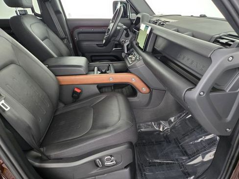 Certified 2023 Land Rover Defender 130 X AWD/4WD image 3