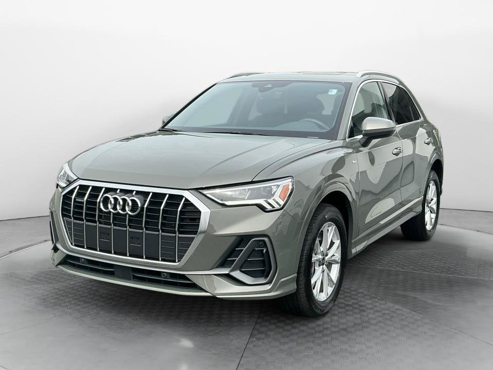 Used 2025 Audi Q3 2.0T Premium AWD/4WD image 3