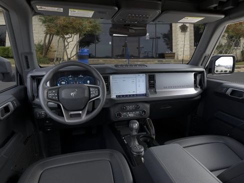 New 2026 Ford Bronco Badlands AWD/4WD image 9