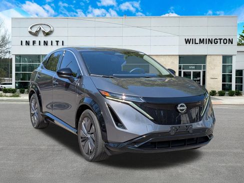 Used 2023 Nissan Ariya FWD image 1