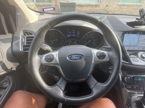 Used 2016 Ford Escape Titanium FWD image 16