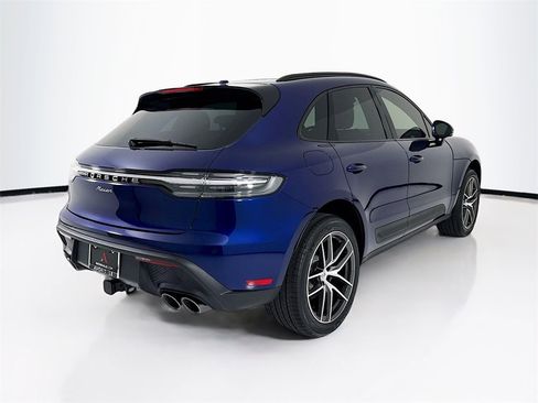 New 2026 Porsche Macan image 9