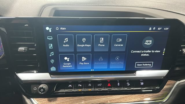 Used 2023 Chevrolet Silverado 1500 RST AWD/4WD image 16