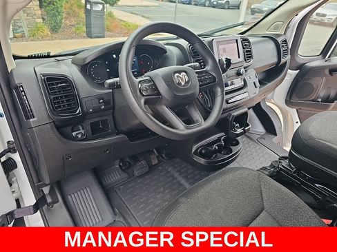 Used 2025 RAM ProMaster 2500 w/ U-Haul Equipment Group FWD image 15