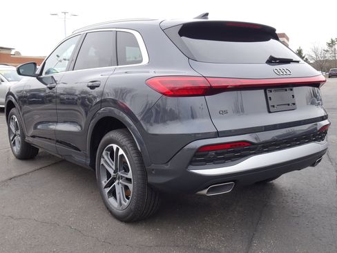 New 2025 Audi Q5 Premium Plus image 3