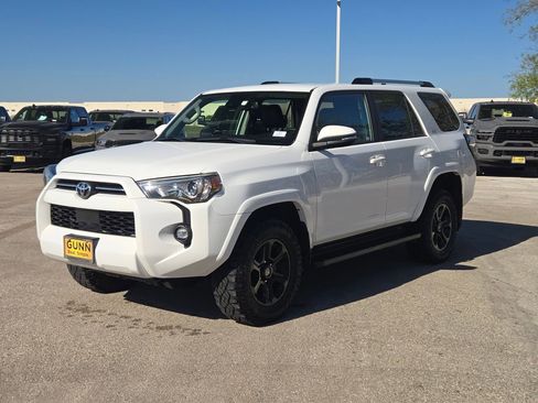 Used 2021 Toyota 4Runner SR5 Premium image 7
