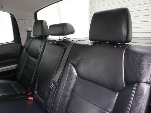 Used 2020 Toyota Tundra SR5 w/ SR5 Leather Package AWD/4WD image 13
