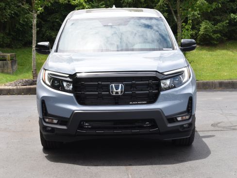 New 2026 Honda Ridgeline Black Edition image 2
