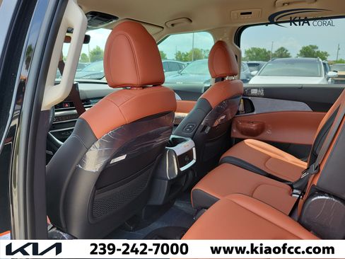 New 2026 Kia Carnival EX FWD image 13