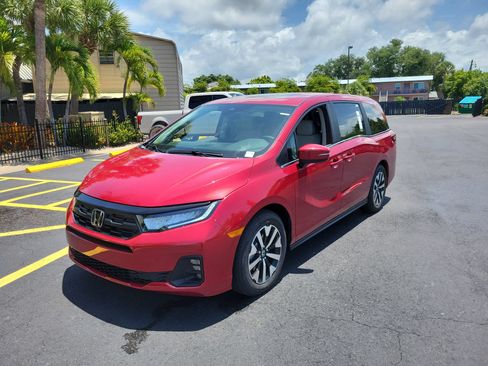 New 2026 Honda Odyssey EX-L image 9