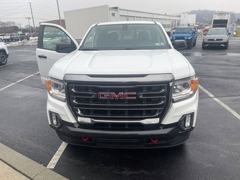 Used 2022 GMC Canyon AT4 image 26