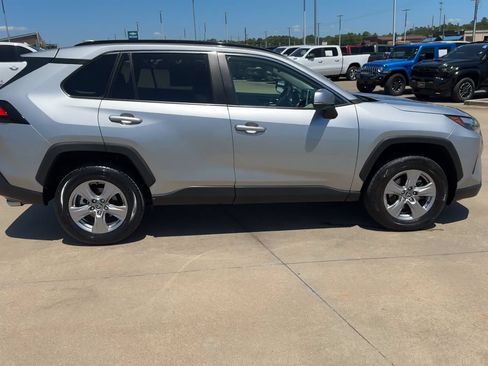Used 2025 Toyota RAV4 XLE FWD image 2