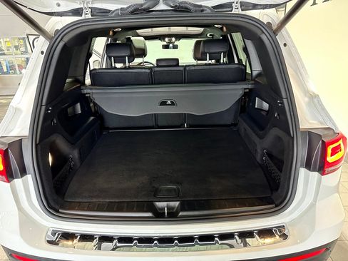 Used 2022 Mercedes-Benz GLB 250 4MATIC image 33