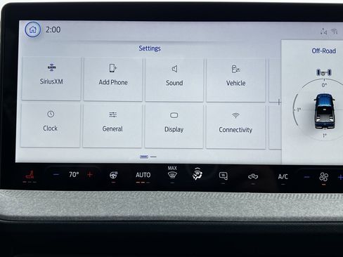 New 2025 Ford Maverick XLT w/ XLT Luxury Package image 27