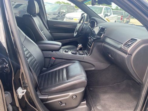 Used 2021 Jeep Grand Cherokee Limited X image 20