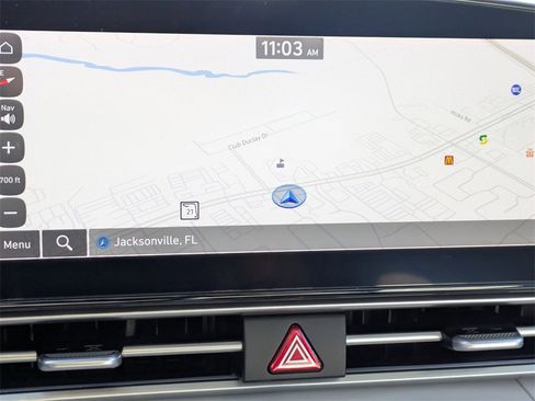 Used 2023 Hyundai Elantra Limited image 21