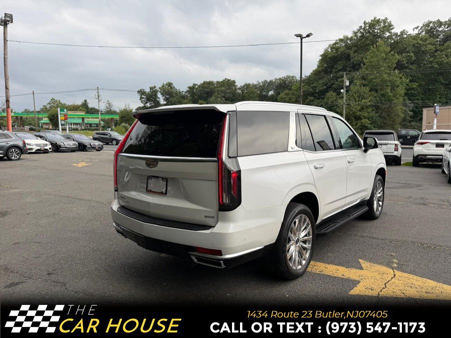 Used 2024 Cadillac Escalade Premium Luxury RWD image 7