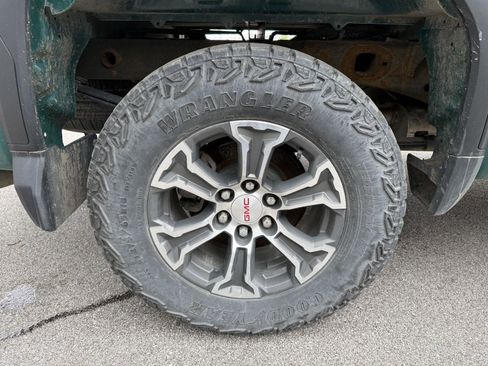 Used 2024 GMC Sierra 1500 Pro w/ Graphite Edition AWD/4WD image 13