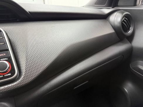 Used 2019 Nissan Kicks S w/ Interior Electronics Package image 23