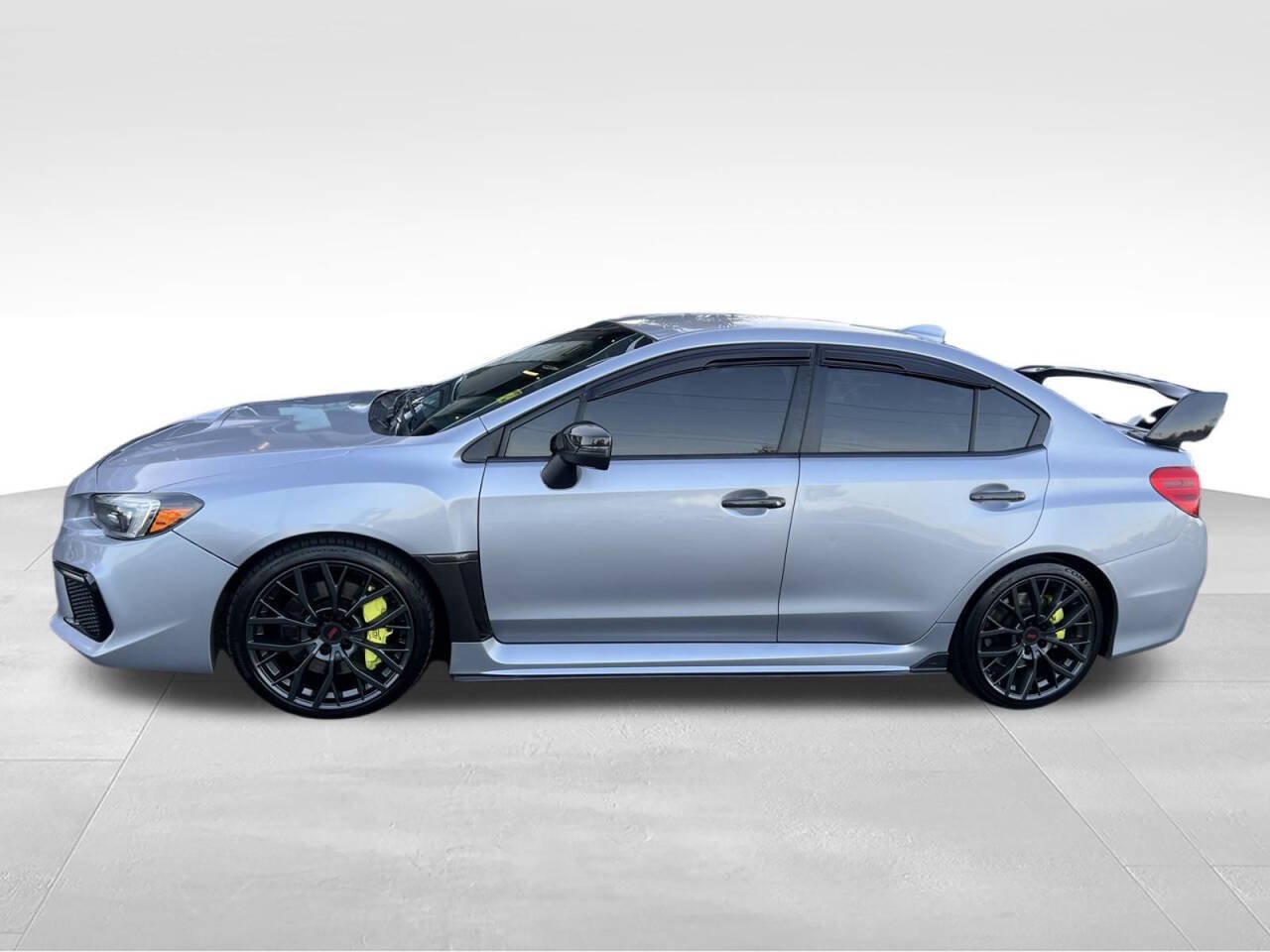 Used 2018 Subaru WRX STI AWD/4WD image 2