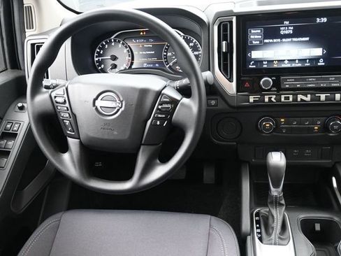 New 2026 Nissan Frontier SV w/ Tow Package RWD image 13