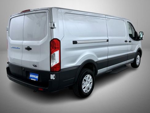 Used 2023 Ford E-Transit Low Roof RWD image 5
