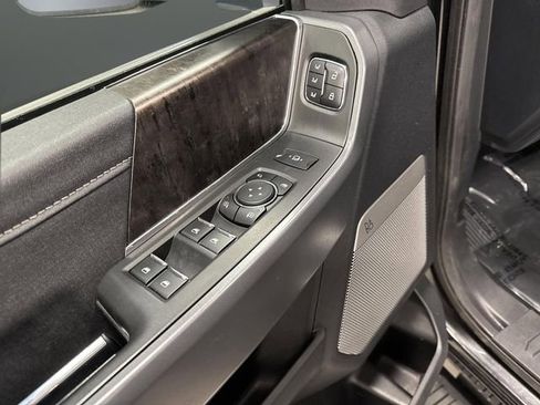 Used 2023 Ford F250 Lariat w/ Lariat Ultimate Package image 33