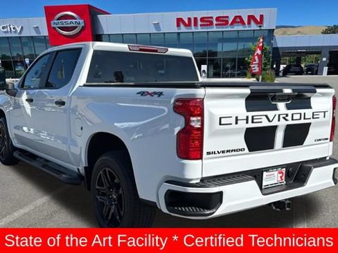 Used 2023 Chevrolet Silverado 1500 Custom w/ Rally Edition AWD/4WD image 5