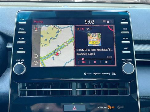 Used 2019 Toyota Avalon Touring FWD image 15