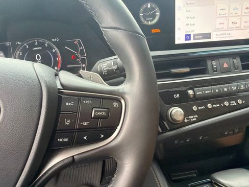 Certified 2023 Lexus ES 350 w/ Premium Package FWD image 32