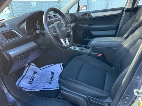 Used 2017 Subaru Legacy 2.5i w/ Alloy Wheel Package image 10