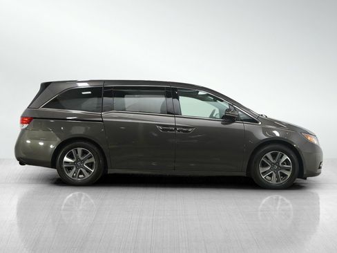 Used 2016 Honda Odyssey Touring image 6
